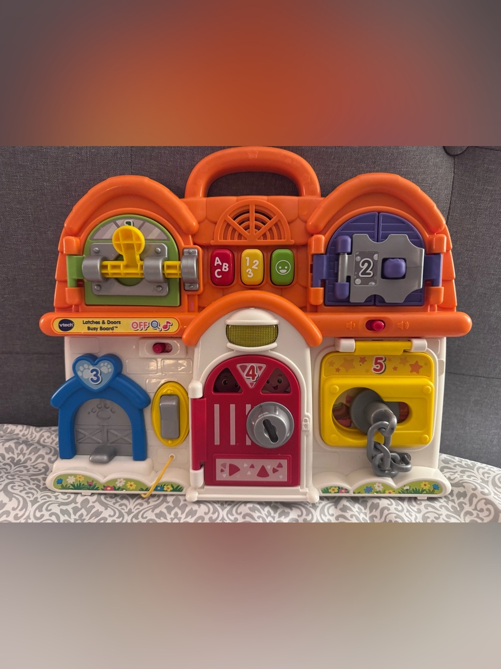Vtech latches and doors busy board-Works!